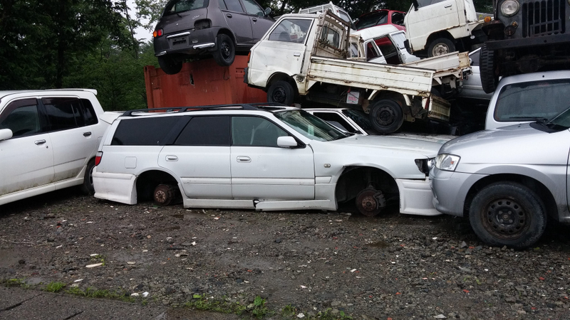 Illustration for article titled Abandoned and neglected vehicles in Japan